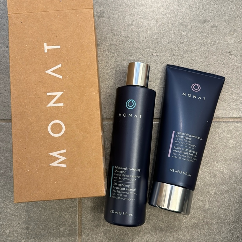 Monat shampoo & conditioner set NWT